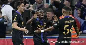 LIVE: Nietszeggend wedstrijdbegin, Anderlecht probeert het met... lange ballen