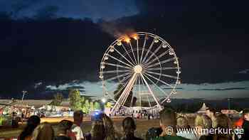 Rund 30 Verletzte bei Feuer auf Festival bei Leipzig