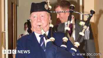 I started playing the bagpipes again after having my teeth pulled out