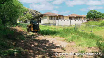 Pilot project cuts firebreak for Waianae school