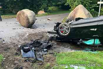 Schwerer Unfall: Audi rast gegen zwei Tonnen schweren Findling