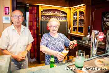 Na 61 jaar doen Jenny (83) en André (84) hun café dicht: “We hebben veel gehoord, en evenveel gezwegen”