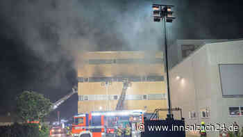Feuer in Lagerhalle von Brandt-Schokoladenfabrik – Schaden geht in die Millionen