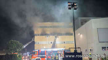 Feuer in Lagerhalle von Brandt-Schokoladenfabrik – Schaden geht in die Millionen