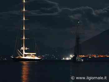 “Visti dei cadaveri”: i soccorritori al lavoro sul relitto del veliero affondato a Palermo. Recuperato un corpo