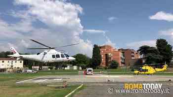 Bambino di 5 anni precipita dalla finestra del terzo piano, è in fin di vita