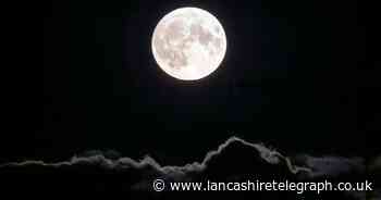 When and how to see the seasonal blue moon that will be visible in UK skies tonight