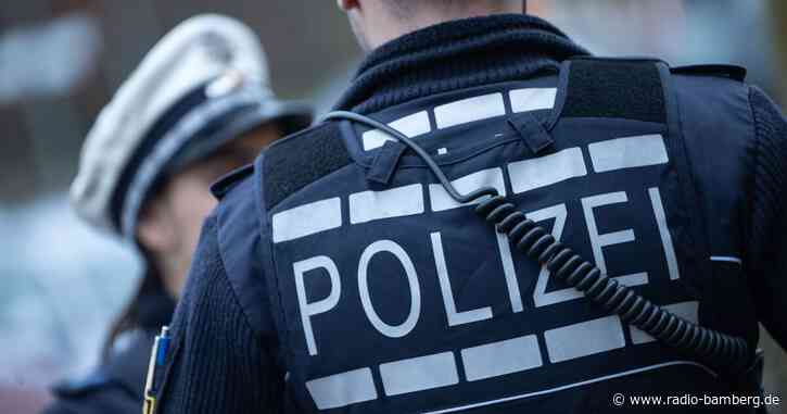 Betrunkener Mann beleidigt Polizisten und Security