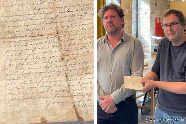 Deze brief bracht ooit vreselijk nieuws en is nu gevonden op grootste oorlogsbegraafplaats: “We denken dat iemand deze brief mist”