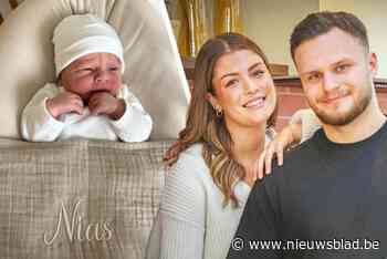 Bavo en Kayleigh uit ‘Huis Gemaakt’ verwelkomen zoontje Nias: “Wij zijn compleet”
