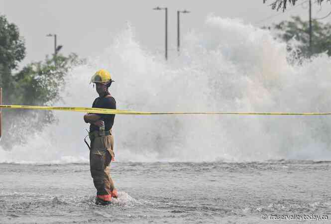 Cause of water main break that flooded Montreal neighbourhood remains unclear: mayor