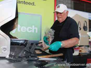 Sarnia-Lambton Kiwanians cooking up another school supply drive