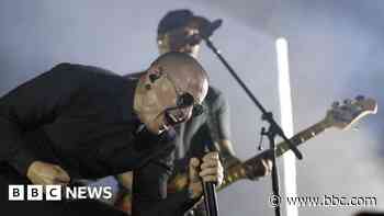 Musicians to pay tribute to Linkin Park singer