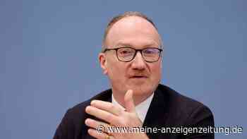 Kürzungen der Sozialausgaben: Waffen statt Elterngeld –„Sozialtransfers einfrieren“