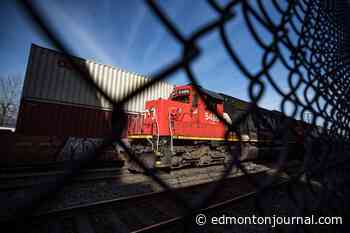 Alberta, federal governments voice concerns at looming rail shutdown