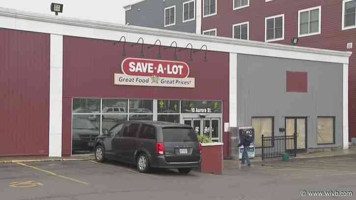 'It would be extremely detrimental for Lancaster': Save-A-Lot shoppers react to store closing