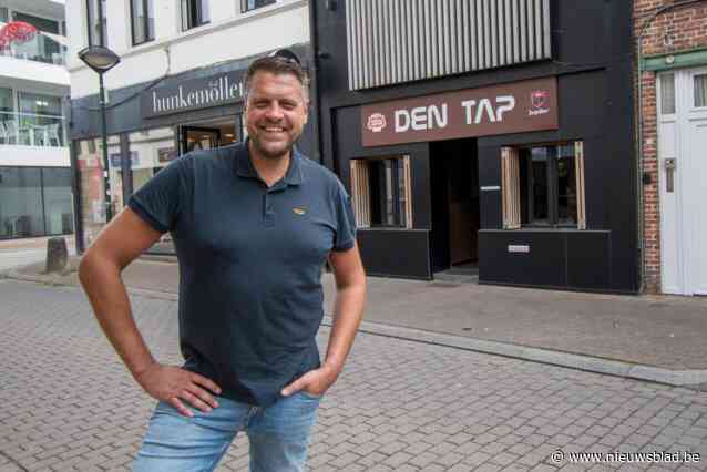 Benjamin (38) zet zijn bekend café Den Tap te koop: “Gezondheid en relatie komen nu op nummer 1”