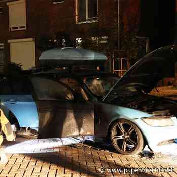 Auto uitgebrand in Oud-Alblas