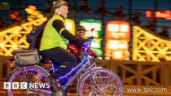 Cyclists to get Blackpool Illuminations preview