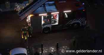Kind stopt broodje in magnetron en veroorzaakt brand in flat in Veenendaal