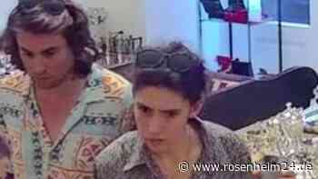 Diebes-Duo schlägt in Salzburger Geschäft zu und erbeutet Schmuck im Wert von 10.000 Euro