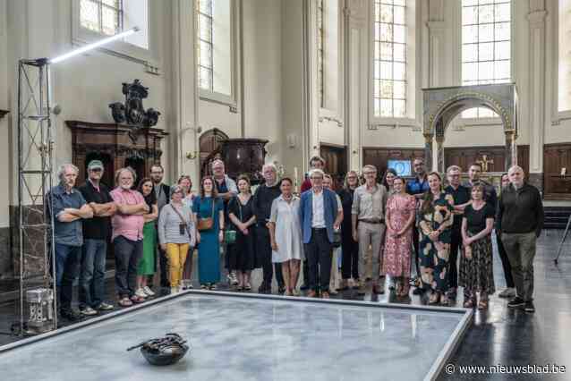 125 jaar na zijn overleden zijn gedichten van Guido Gezelle brandend actueel: “En dat laten we zien met 21 activiteiten in de drie Gezellesteden”