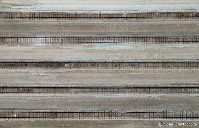 Business groups call on federal government to prevent rail work stoppage