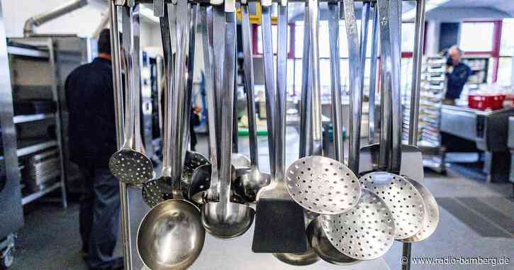 Koch verbrüht sich beim Spätzle machen