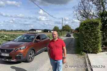 Buren hekelen sluipverkeer nadat Waze bestuurders door hun straat stuurt tijdens werken E17: “Het hek is van de dam”