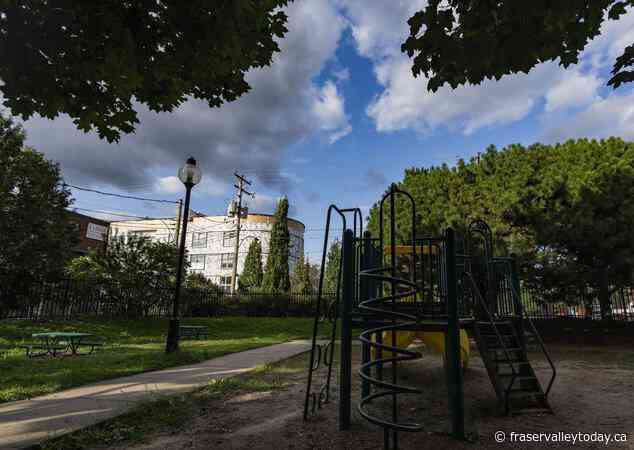 After furor from locals, Quebec open to moving services from Montreal drug-use site