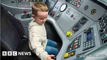 Train superfan, 5, becomes rookie driver