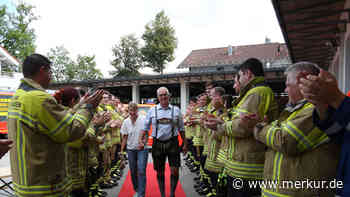 „Jeder Einzelne wird mir fehlen“: Vollblut-Feuerwehrmann (65) geht in Blaulicht-Rente