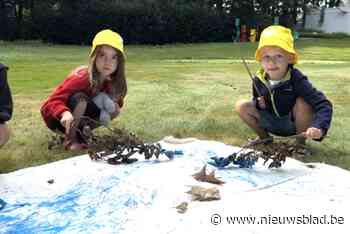 Action painting in museumpark Middelheim: “Wandelende takken met een superheldencape”