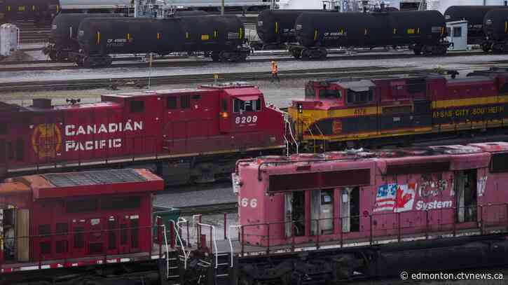 'Unacceptable': Alberta business groups say rail strike will be felt on farms and in grocery stores