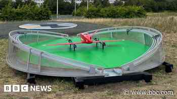 Drones fly NHS lab specimens in Scottish first