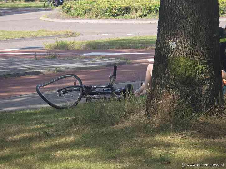Automobilist rijdt fietser aan en slaat op de vlucht