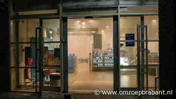 112-nieuws: gedumpt afval gevonden • brandweer onderzoekt wit poeder