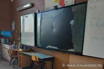 Vandalen vernielen digibord van ruim 4.000 euro in De Plataan