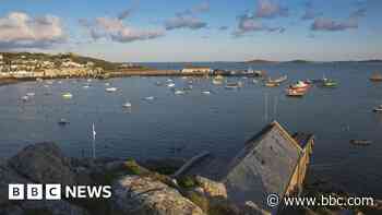 Flood warning issued for Isles of Scilly