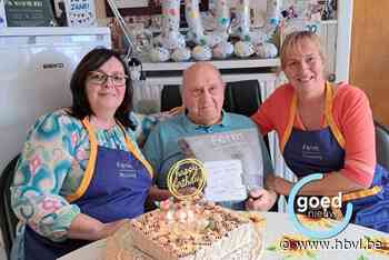 Ferm Thuiszorg verwent 100-jarige Mil Martens met gateau en cadeau