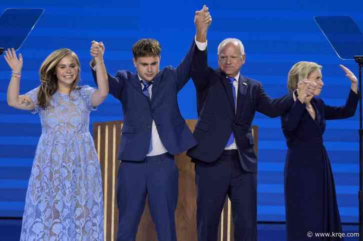 5 memorable moments from an emotional night at the DNC