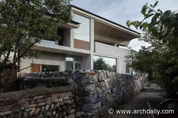 House of Cornfield / xian Architects