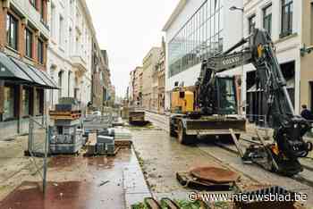 Sint-Jacobsmarkt afgesloten door instortingsgevaar: drie panden ontruimd