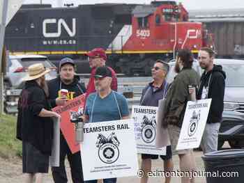 Liberal government intervenes in railway labour dispute