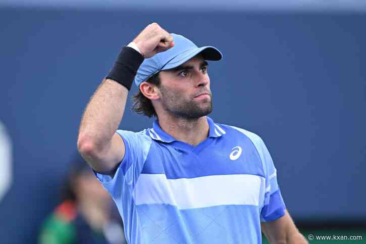 Longhorns' Spizzirri punches ticket to US Open with heart-pounding qualifier win