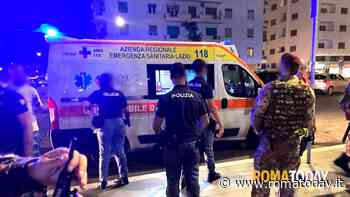 Accoltellato durante una rapina in stazione, l'aggressore individuato tra 36 sospettati