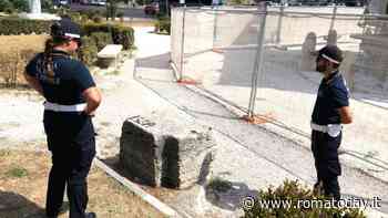 Bocca della Verità, imbratta con la vernice il tempio di Ercole Vincitore: dovrà ripagare la pulizia