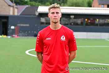 Nieuwe spits Dirk-Jan Dewaegemaeker hoopt underdog KFC Voorde-Appelterre voorbij Rochefort te loodsen: “Ik moet me nog aanpassen”