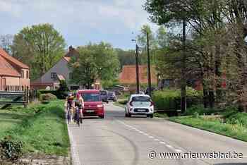 Aanleg nieuwe riolering en fietspaden in Kloosterstraat van start: vanaf oktober eenrichtingsverkeer richting Loenhout