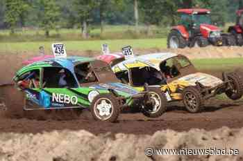 Autocross met minibuggy’s in Veulen